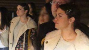 Zupełnie odmieniona Selena Gomez. Nie spodziewacie się, co miała na sobie! (ZDJĘCIA) Zupełnie odmieniona Selena Gomez. Nie spodziewacie się, co miała na sobie! (ZDJĘCIA)