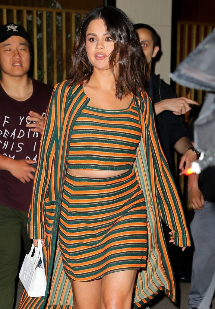 Selena Gomez enjoys dinner at Chelsea restaurant in NYC Selena Gomez