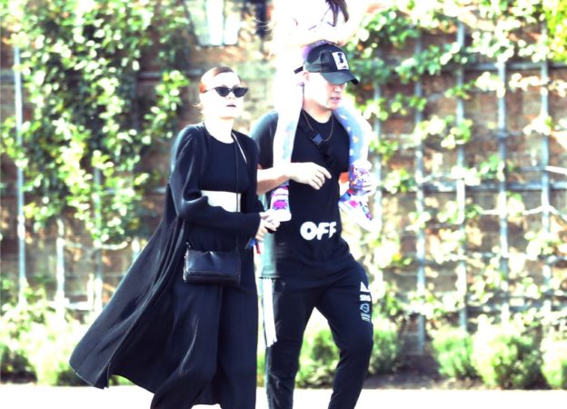 EXCLUSIVE: Jessie J and boyfriend Channing Tatum seen going for a day out at Hampton Court Palace