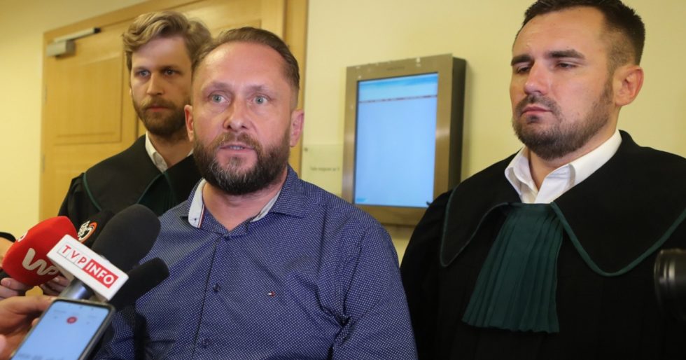 Tabloid „SE” dotarł do zeznań Kamila Durczoka. „Jestem świadomy końca kariery” Tabloid „SE” dotarł do zeznań Kamila Durczoka. „Jestem świadomy końca kariery”