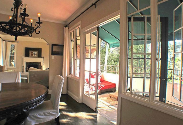 Actor Colin Farrell is looking to sell his home in the Hollywood Hills, Los Angeles for $1.49 million.