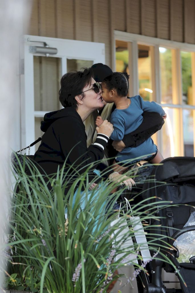 Kris Jenner z wnuczką