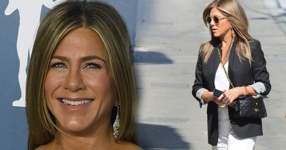Jennifer Aniston w drodze na swoje przyjęcie urodzinowe. Naprawdę ma 51 lat? (FOTO) Jennifer Aniston w drodze na swoje przyjęcie urodzinowe. Naprawdę ma 51 lat? (FOTO)