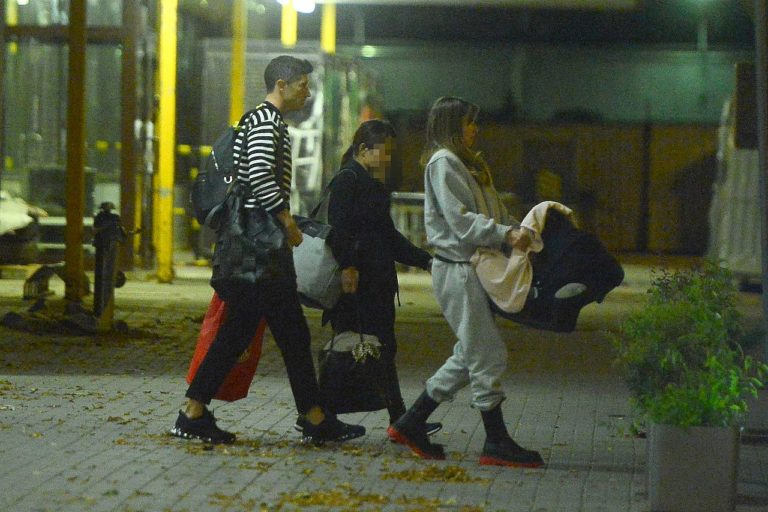 Lewandowscy przylecieli do Warszawy