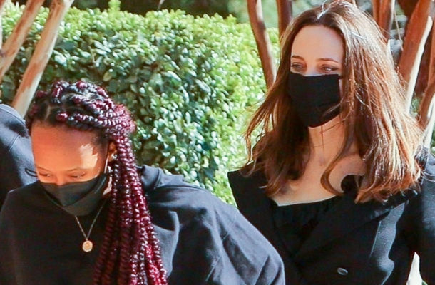 Angelina Jolie z córkami. Shiloh zmieniła WIZERUNEK (ZDJĘCIA)