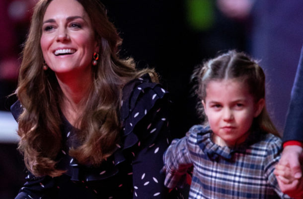 Najnowsze ZDJĘCIA księżniczki Charlotte. Dziś kończy siedem lat!