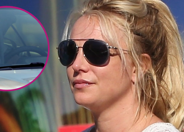 Britney Spears przyłapana w samochodzie przez paparazzi. Zrobiła coś bardzo dziwnego