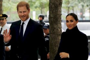 Harry i Meghan jednak nie są zaproszeni na przyjęcie przedpogrzebowe w pałacu Harry i Meghan jednak nie są zaproszeni na przyjęcie przedpogrzebowe w pałacu