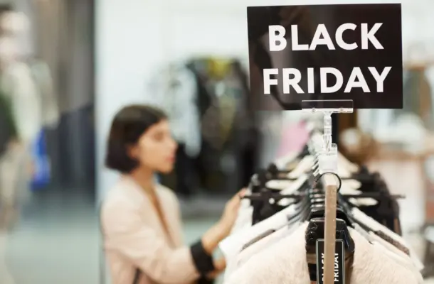 Kosmiczne wyprzedaże na Black Friday