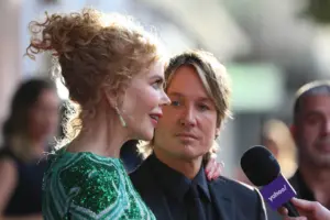 Mąż Nicole Kidman wspiera ją podczas premiery. Ładnie razem wyglądają?