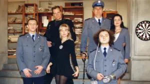 Gwiazda „13 POSTERUNKU” może pochwalić się pięknymi córkami. Dziś podbijają internet! Gwiazda „13 POSTERUNKU” może pochwalić się pięknymi córkami. Dziś podbijają internet!