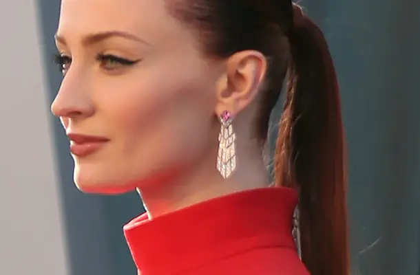 Sophie Turner otwarcie mówi o ciąży w wieku 24 lat. Zastanawiała się nad aborcją
