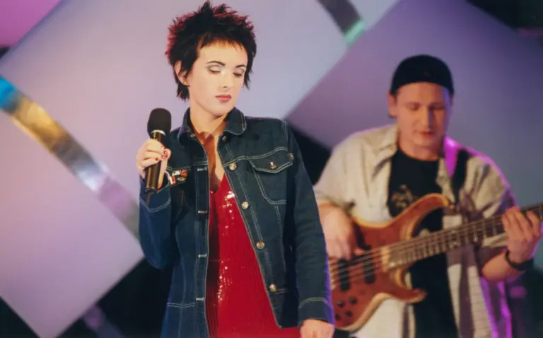 scena z: Kasia KowalskaFryderyki 2000fot. Proñczyk/AKPA scena z: Kasia KowalskaFryderyki 2000fot. Proñczyk/AKPA