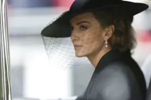 Na jaki typ raka choruje księżna Kate? Lekarze mają pewne przypuszczenia Na jaki typ raka choruje księżna Kate? Lekarze mają pewne przypuszczenia