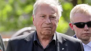 Jerzy Stuhr zabrał głos po jeździe pod wpływem alkoholu Jerzy Stuhr zabrał głos po jeździe pod wpływem alkoholu