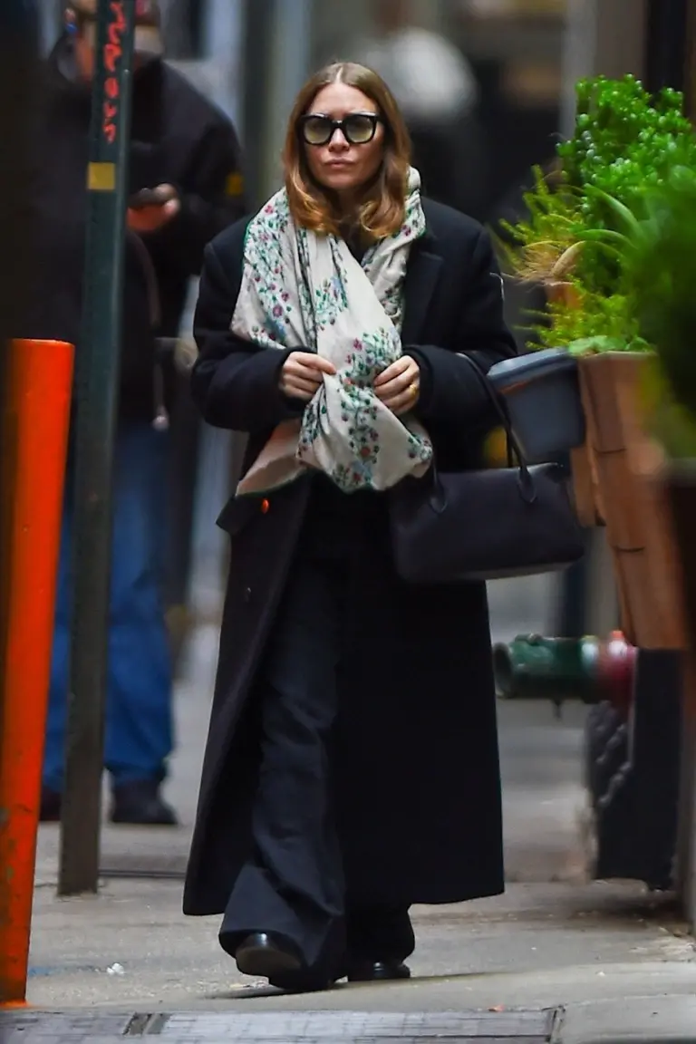 *EXCLUSIVE* Mary-Kate Olsen steps out in Manhattan *EXCLUSIVE* Mary-Kate Olsen steps out in Manhattan