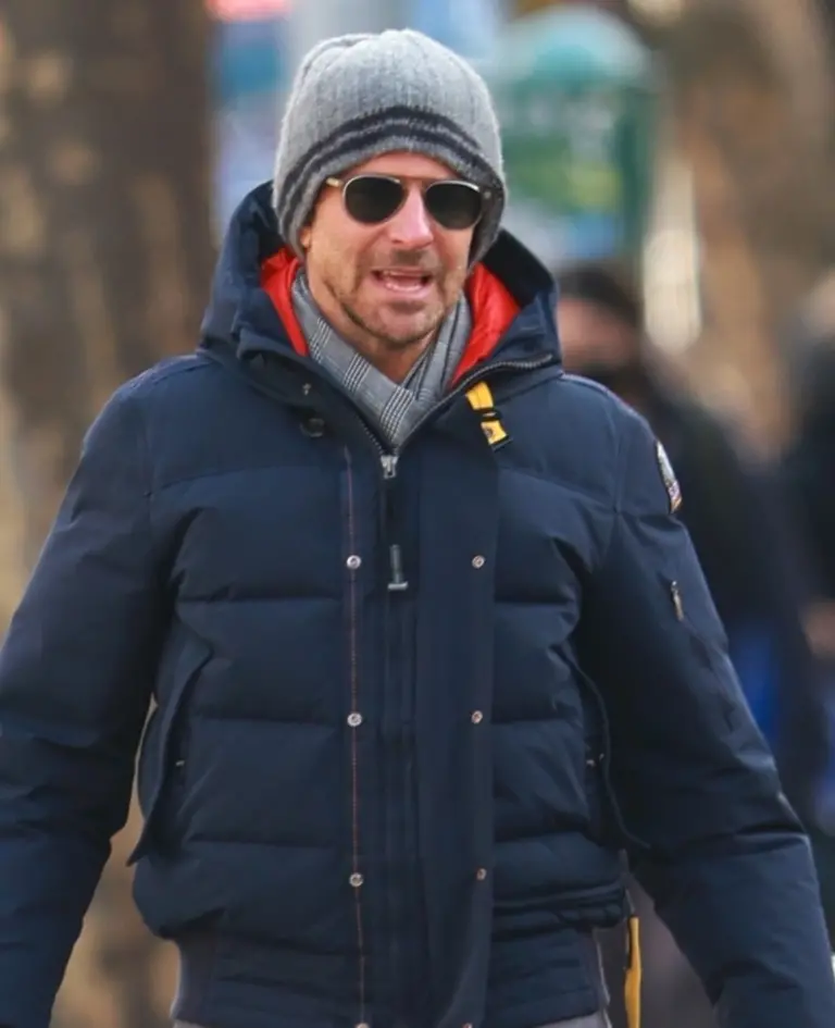 Doting dad Bradley Cooper picks his daughter Lea up from school Doting dad Bradley Cooper picks his daughter Lea up from school
