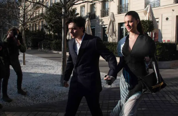Milionerzy Nicola Peltz i Brooklyn Beckham, „Odkładamy na nasz wymarzony dom”