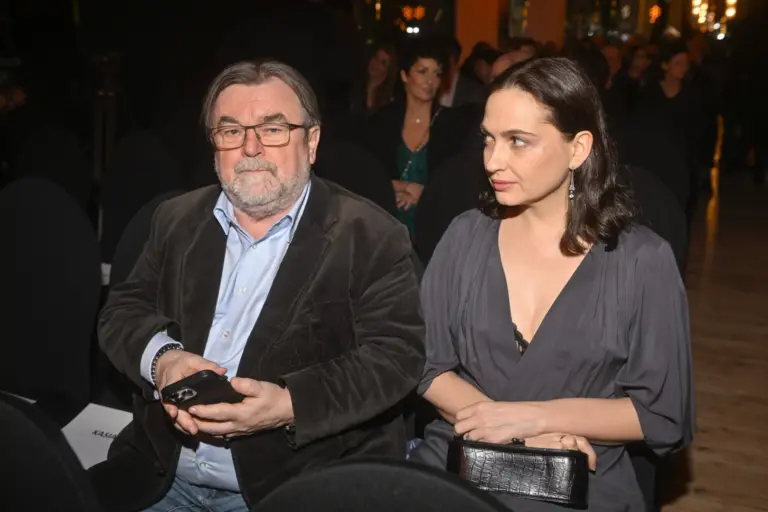 scena z: Anna Cieślak, Edward Miszczak, fot. Jacek Kurnikowski/AKPA scena z: Anna Cieślak, Edward Miszczak, fot. Jacek Kurnikowski/AKPA