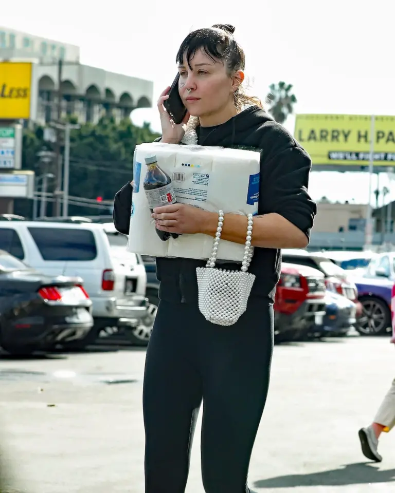 *EXCLUSIVE* Amanda Bynes keeps herself busy in L.A