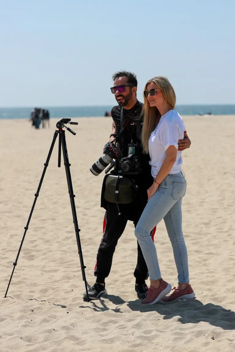 *EXCLUSIVE* Joanna Krupa filming in Venice after husband filed for divorce *EXCLUSIVE* Joanna Krupa filming in Venice after husband filed for divorce