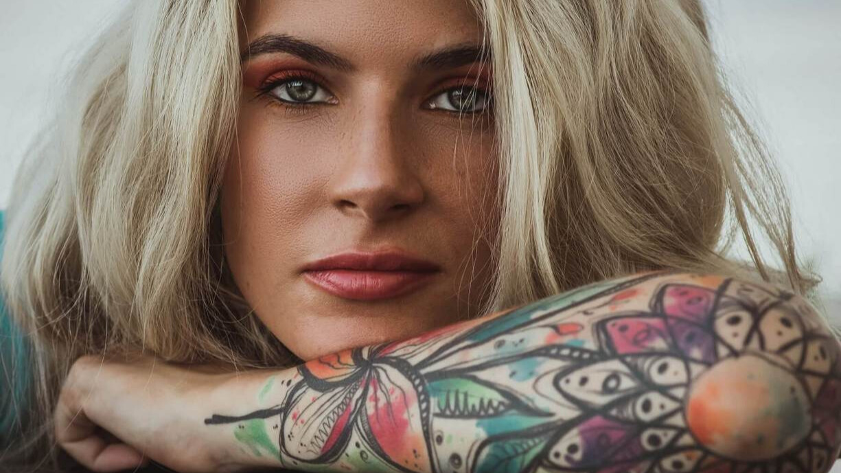 Depilacja laserowa, a tatuaż | Kozaczek: Gwiazdy, plotki, celebryci, gorące zdjęcia, newsy ze świata show-biznesu