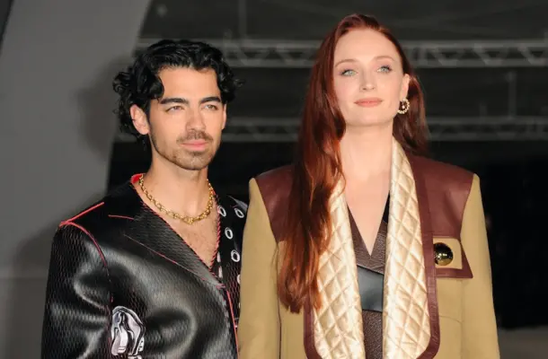 Sophie Turner długo nie opłakiwała Joe Jonasa. Teraz romansuje z brytyjskim arystokratą