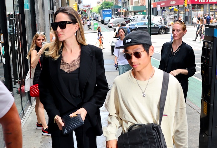 Pax Jolie-Pitt i Angelina Jolie