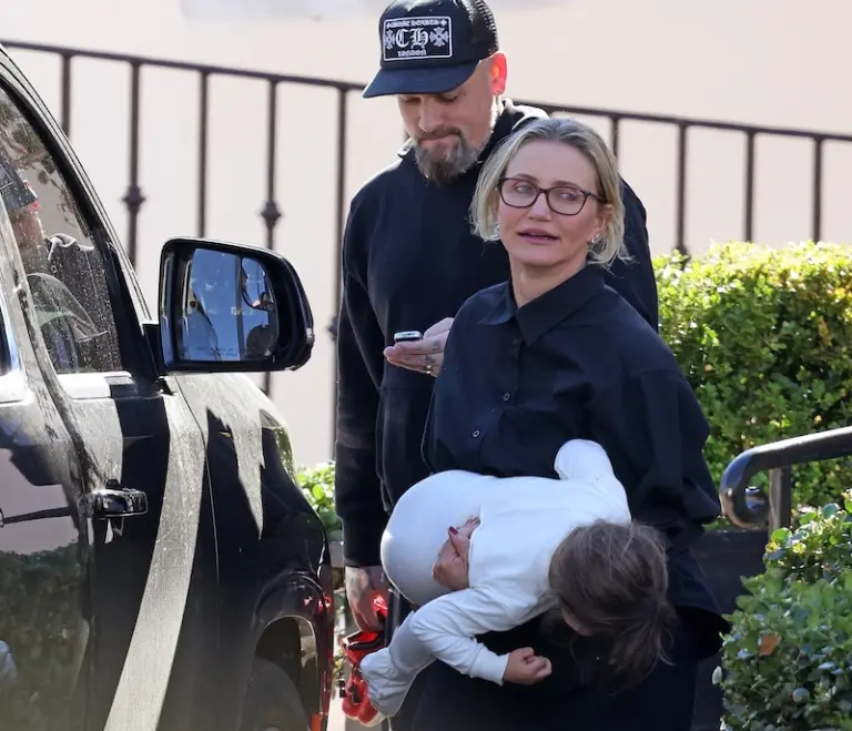 *EXCLUSIVE* Cameron Diaz and rocker husband Benji Madden coordinate styles as they enjoy a family breakfast on Sunday in Montecito *EXCLUSIVE* Cameron Diaz and rocker husband Benji Madden coordinate styles as they enjoy a family breakfast on Sunday in Montecito