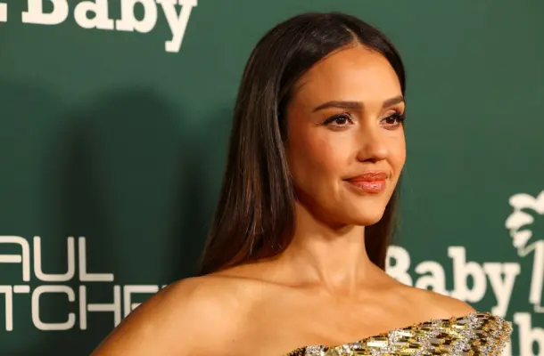 Jessica Alba wylądowała na terapii z 15-letnią córką, „Nie chciałam tak żyć”