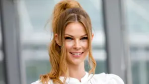 Małgorzata Tomaszewska pokazała archiwalne zdjęcia z mamą. Fani „Uroda po mamusi”