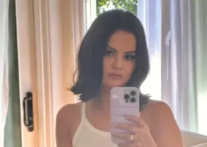 Zmysłowa Selena Gomez na najnowszych zdjęciach. Benny Blanco: „Zbieram szczękę z podłogi” Zmysłowa Selena Gomez na najnowszych zdjęciach. Benny Blanco: „Zbieram szczękę z podłogi”