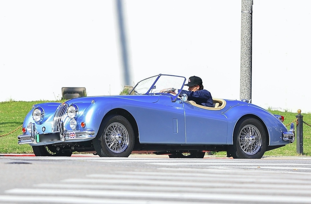 Brooklyn Beckham w Jaguarze