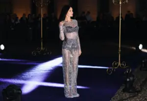 Demi Moore zaprzecza prawom upływającego czasu. Zachwyciła na otwarciu wystawy Dolce&Gabbana