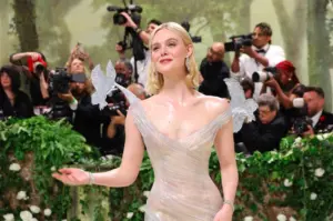 Gala MET 2024: Demi Moore ze skrzydłami, Elle Faning jak fontanna, Rita Ora w zasłonie z koralików, Lana Del Rey… Gala MET 2024: Demi Moore ze skrzydłami, Elle Faning jak fontanna, Rita Ora w zasłonie z koralików, Lana Del Rey…