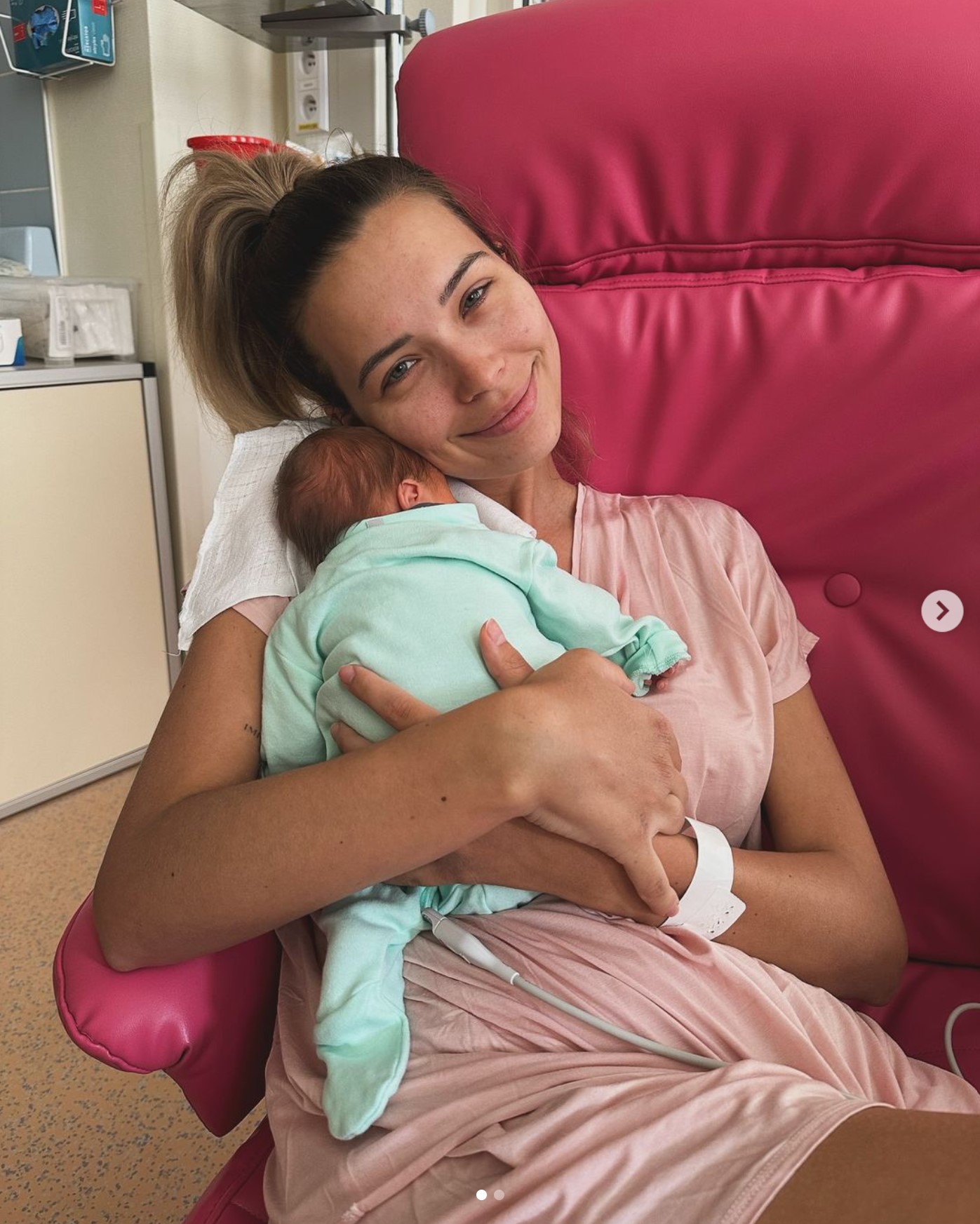 Sandra Kubicka z synem