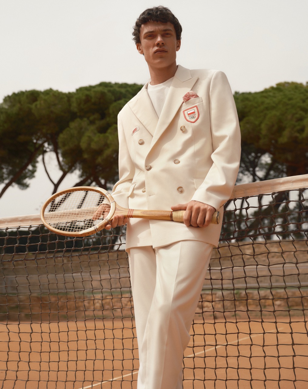 Find BIZUU in Paris! Zainspiruj się stylem polskiej reprezentacji na Letnich Igrzyskach w Paryżu 2024 i odkryj kolekcję olimpijską.