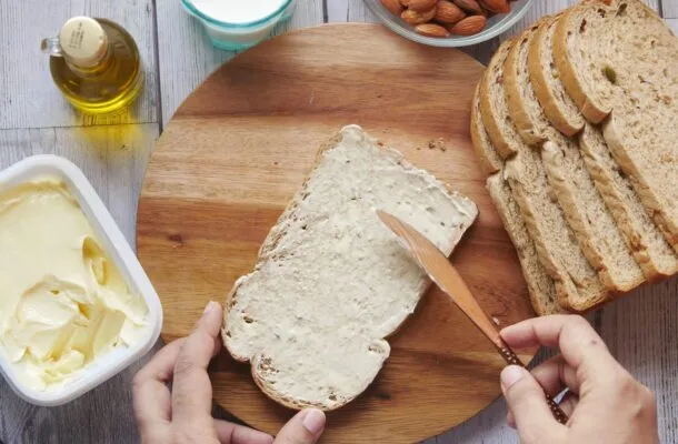 Letnie śniadanie: jakie produkty uwzględnić w menu?