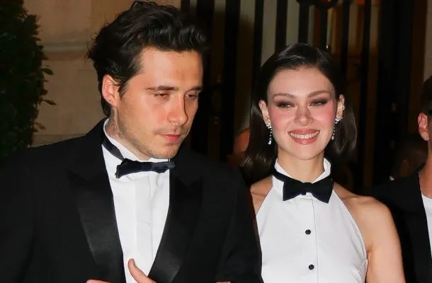 Brooklyn Beckham i Nicola Peltz na Paris Fashion Week postawili na koordynację. Jak wyszła?