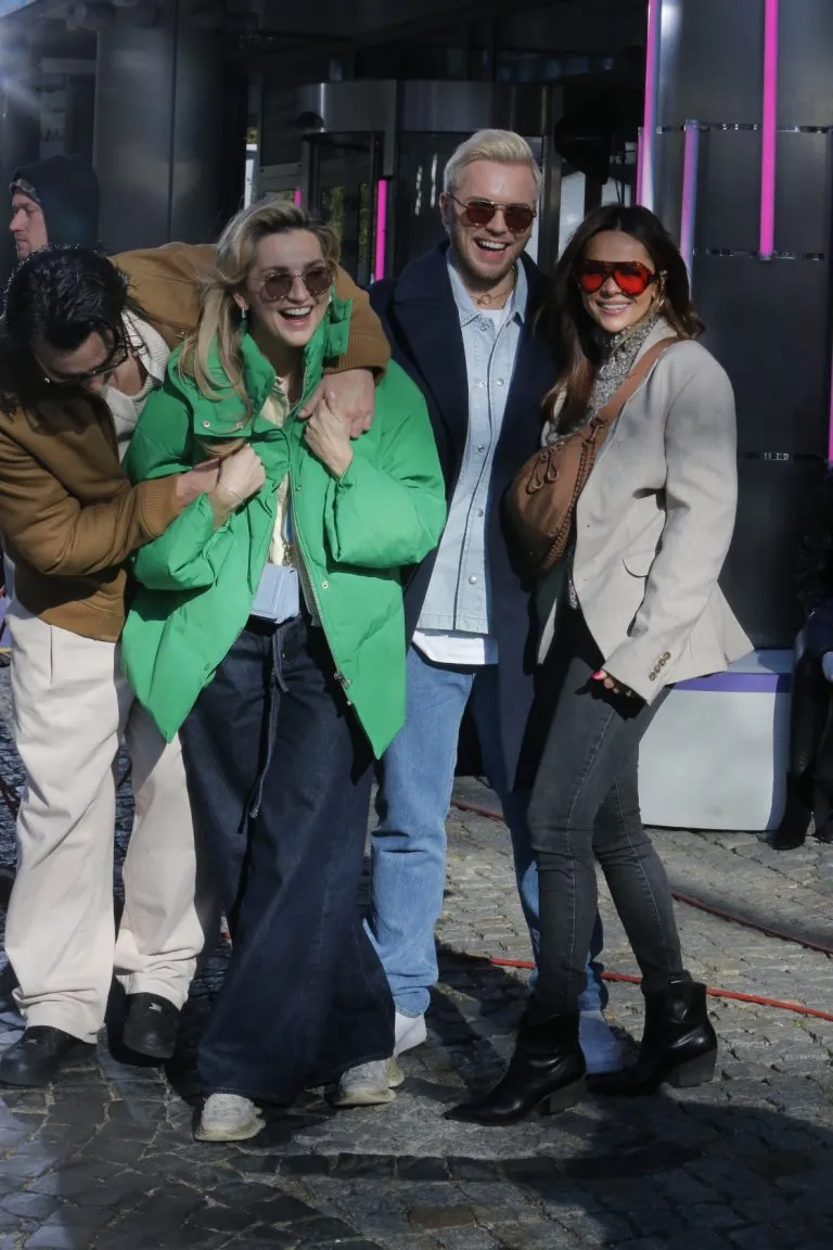 scena z: Jacek Jelonek, Oliwier Kubiak, Gabi Drzewiecka, fot. AKPA scena z: Jacek Jelonek, Oliwier Kubiak, Gabi Drzewiecka, fot. AKPA