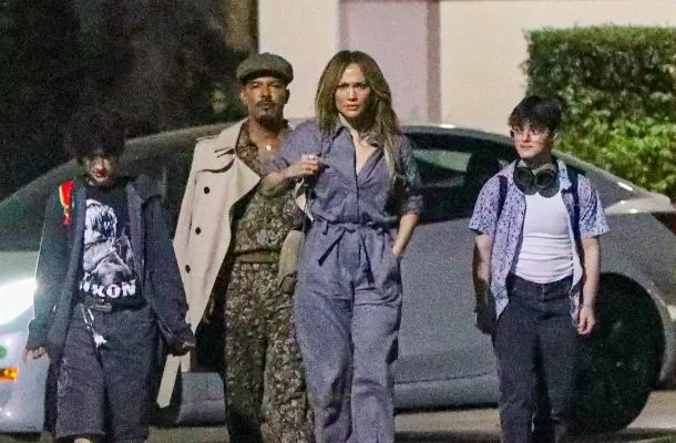 Rodzinka w komplecie? Lopez, Garner i Affleck w jednym miejscu [paparazzi]