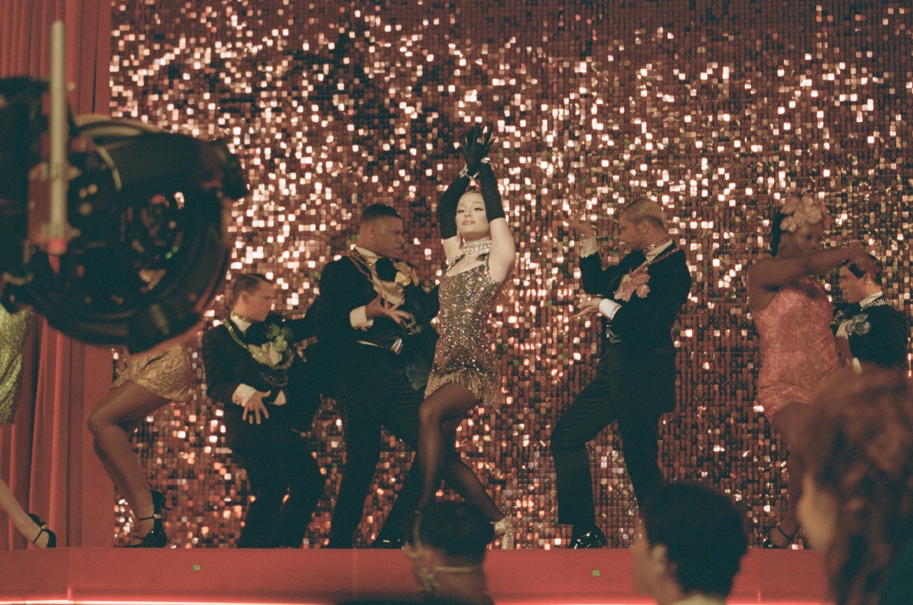 Ariana Grande zaprasza na „Imprezę Marzeń” w świątecznej odsłonie Swarovski na 2024