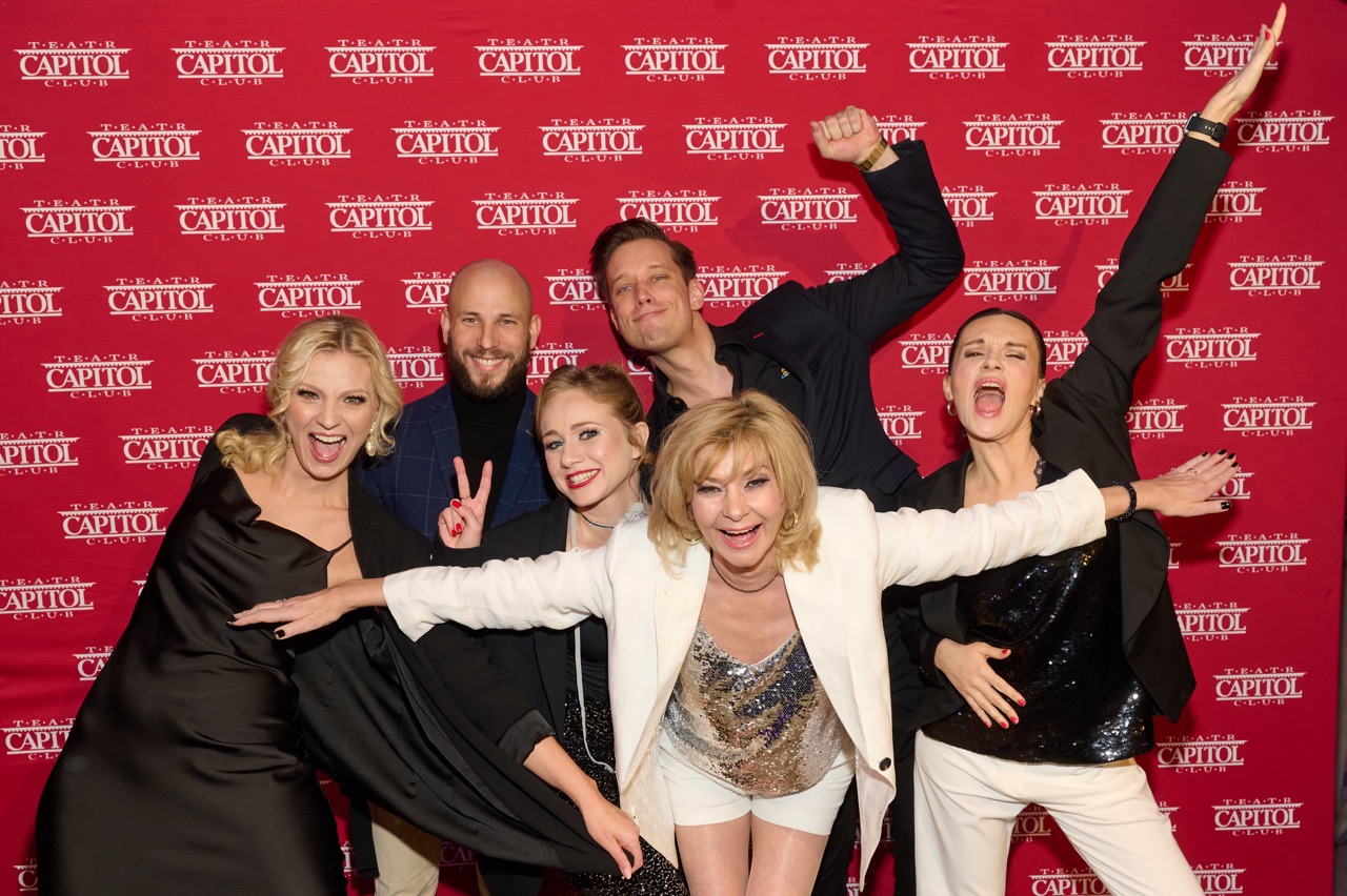 Premiera „Boeing Boeing” oraz jubileusz Mikołaja Krawczyka w Teatrze Capitol.