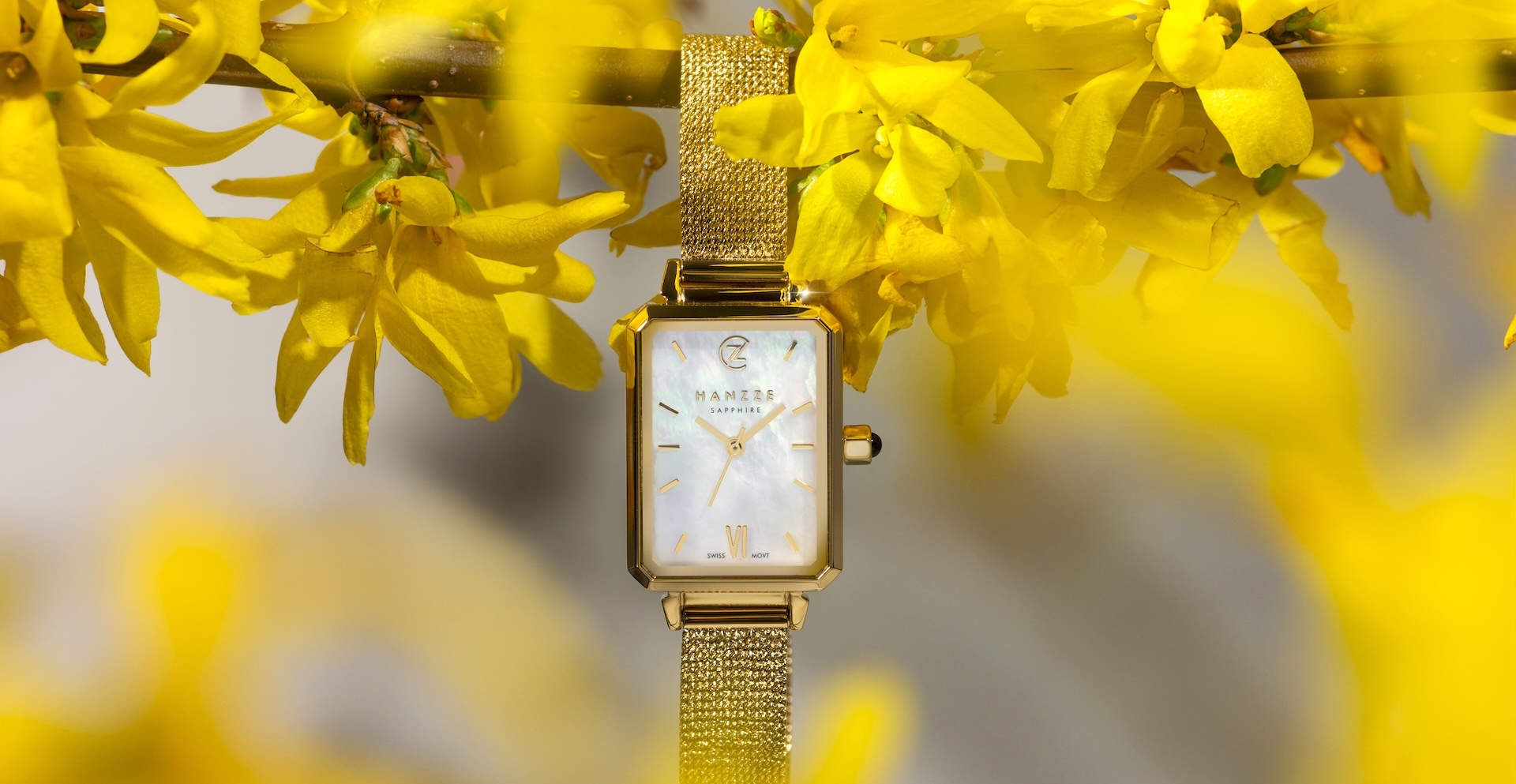 Maja Sablewska i Agnieszka Kaczorowska reklamują zegarki damskie od HANZZE.