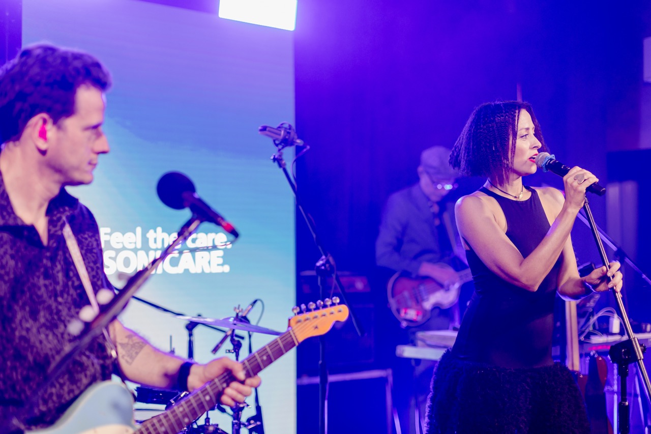 Odkryj nowy poziom czystości i dźwięku z Philips Sonicare