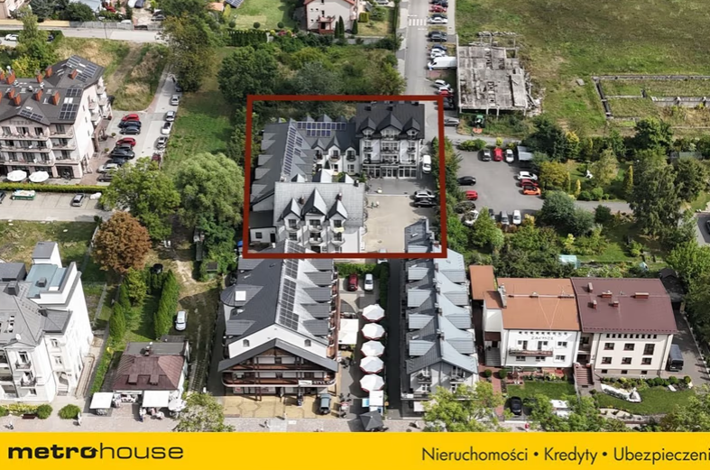 Ojciec Opozdy sprzedaje sanatorium w Busku-Zdroju. 