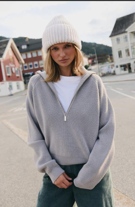 materialy-prasowe-naree6