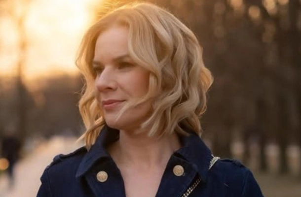 Współpracował z Pierwszą Damą, a teraz ujawnia. Po tej propozycji złapał się za głowę