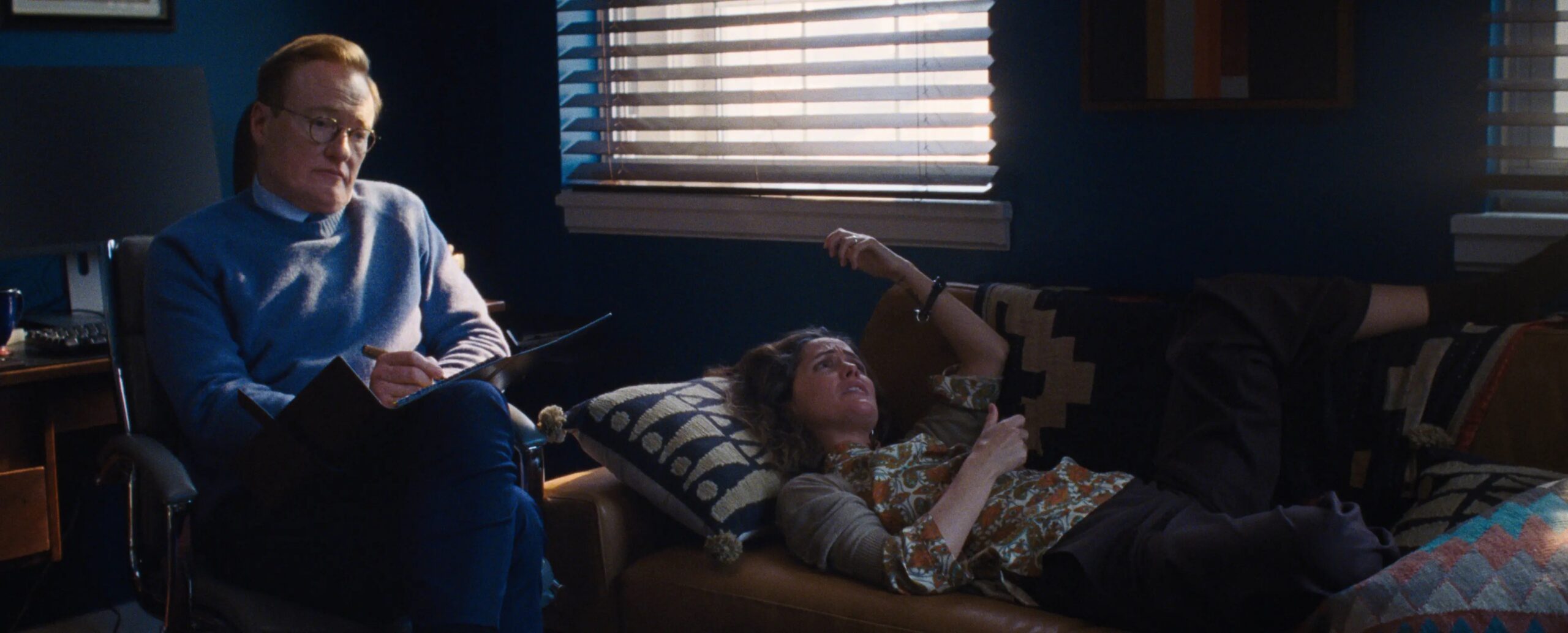 Nagrody, mocne emocje i bezkompromisowa historia. „Kopnęłabym cię, gdybym mogła” wchodzi do kin już w lutym 2026 roku.