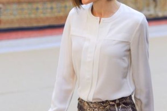 Królowa Hiszpanii, Letizia, w wężowej ołówkowej spódnicy